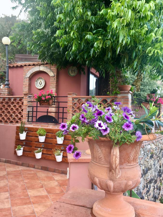 B&B Villa Vittoria Джардіні-Наксос Екстер'єр фото